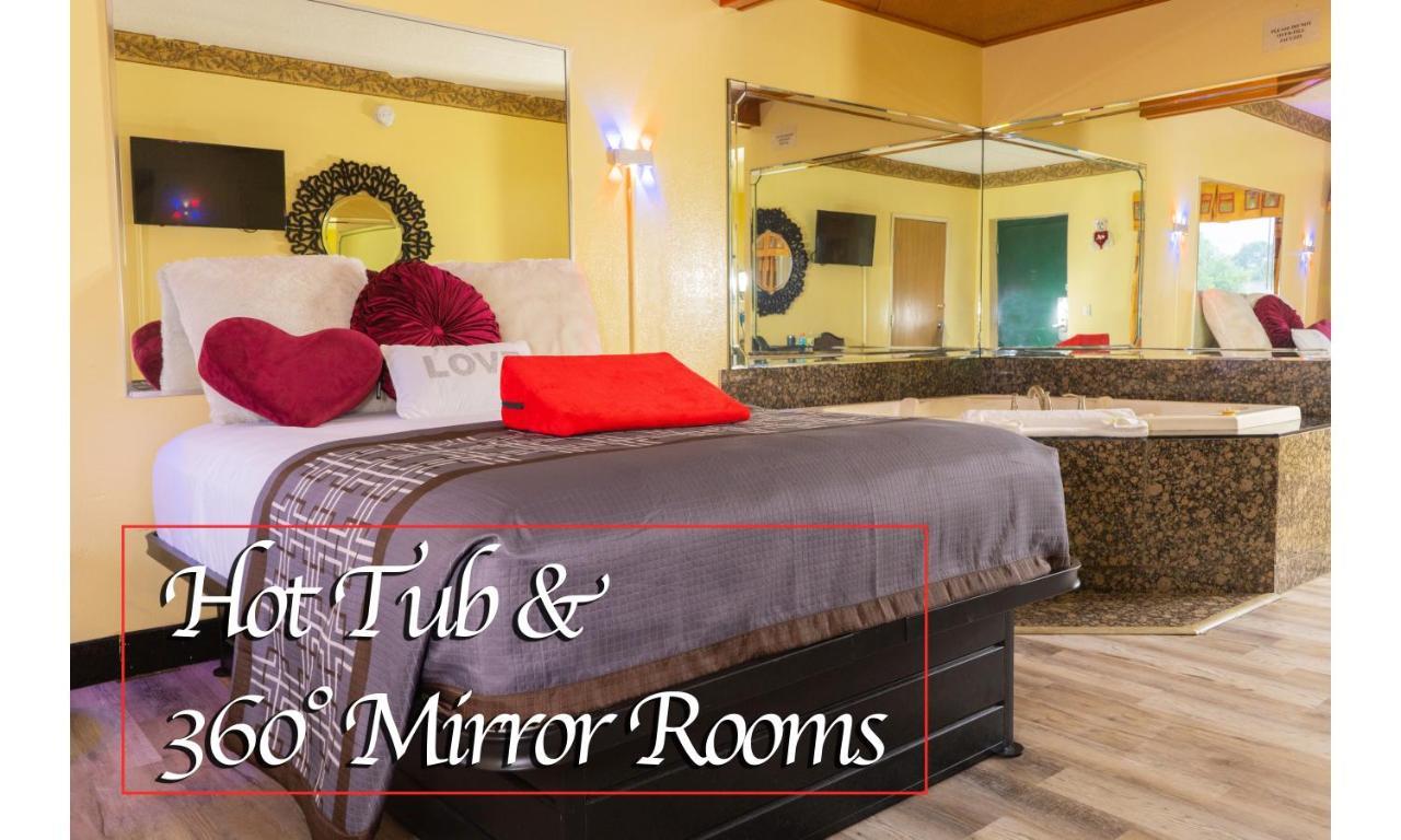 Luxe Romantic Suites Dolton Kültér fotó