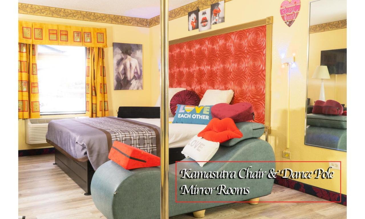 Luxe Romantic Suites Dolton Kültér fotó