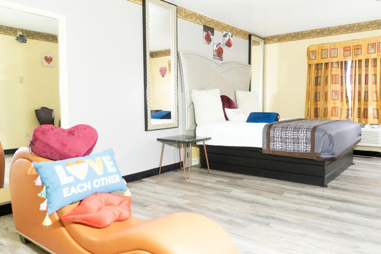 Luxe Romantic Suites Dolton Kültér fotó
