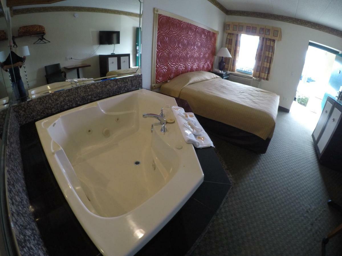 Luxe Romantic Suites Dolton Kültér fotó